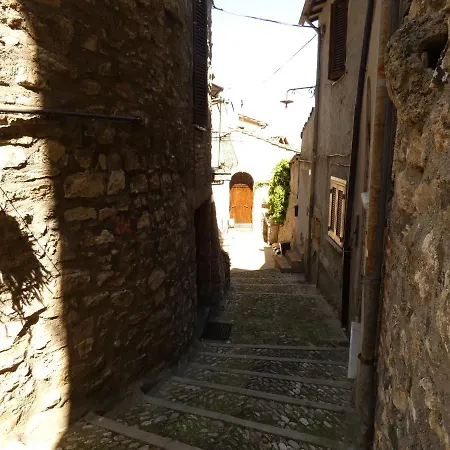 Scappo In Umbria, Santamaria Apartment *